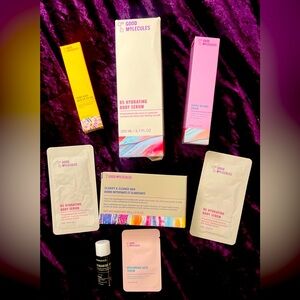 Good Molecules Bundle